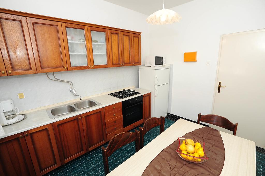 Apartments Luka & Sara Zadar Eksteriør bilde
